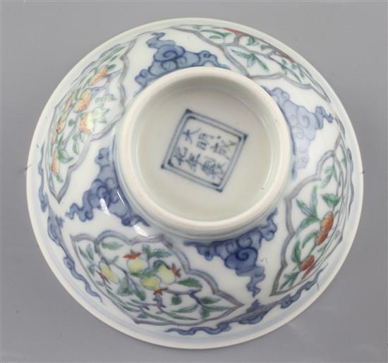 A Chinese doucai bowl, Chenghua mark, diameter 9.7cm